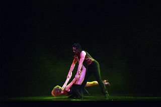16 Acrobatic Tango Dancers Porteno Buenos Aires
